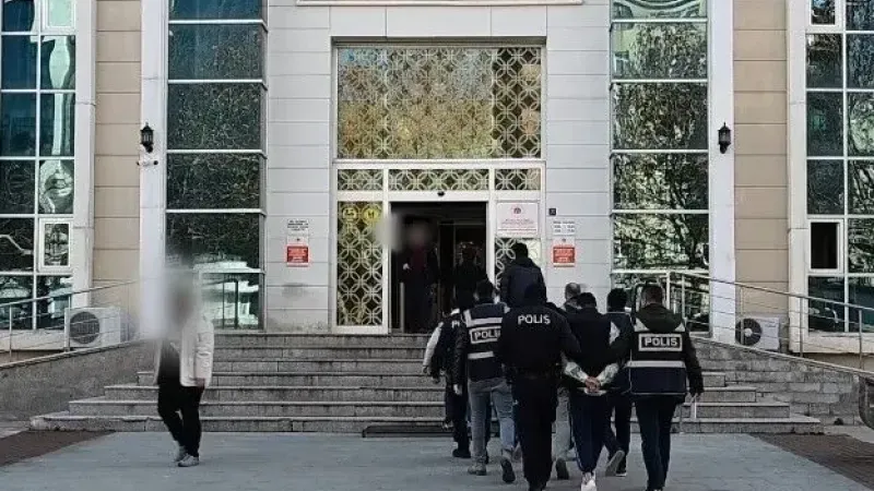 Kırşehir Polisi Dolandırıcılık Şebekesini Çökertti